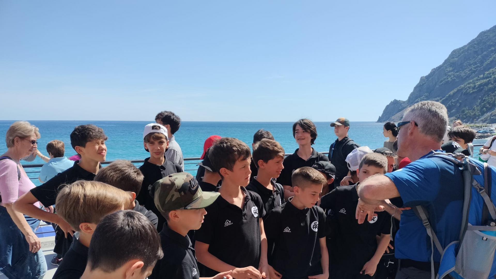 The Aquilotto Youth Sector exploring the beauty of the Cinque Terre Park